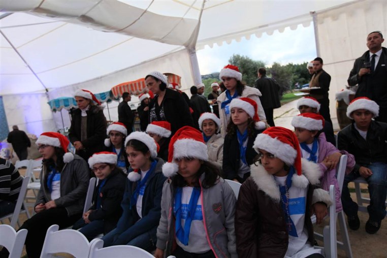 Arnaoon Christmas Village